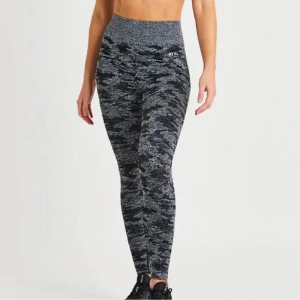 AYBL Evolve Camo Seamless High-Waisted Leggings (Black/Gray) M